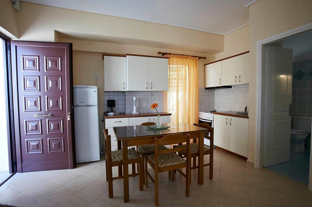 Sunday Apartments Нафплион Стая снимка